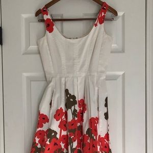 Nine West dress size 2
.